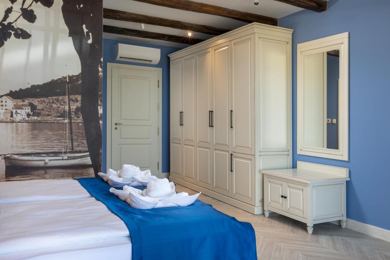 Heritage Hotel Liberan Podgora Exterior photo