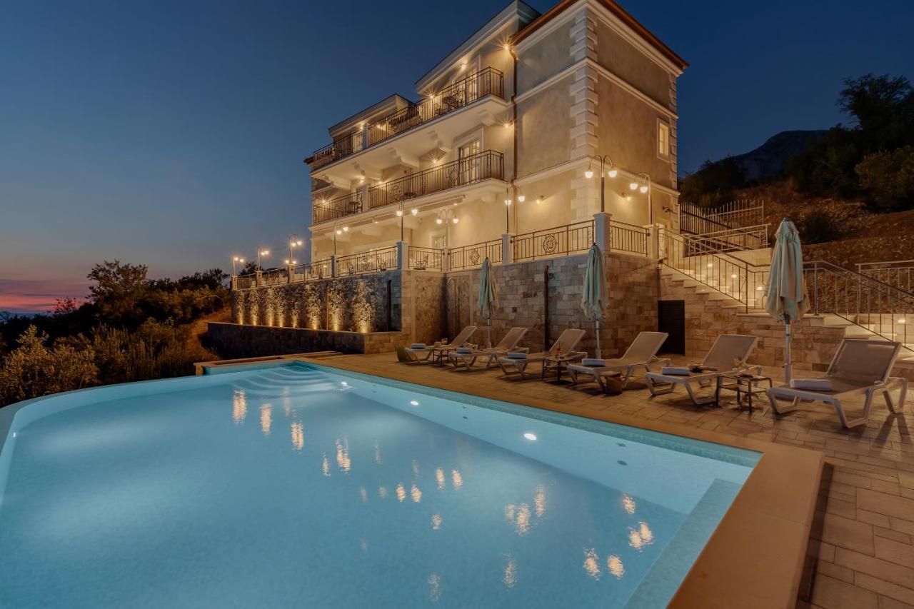 Heritage Hotel Liberan Podgora Exterior photo